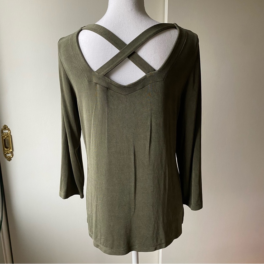 Chico's Traveler’s Tank Top Shirt Size 1 Medium 8 Chicos Olive green 3/4 sleeves